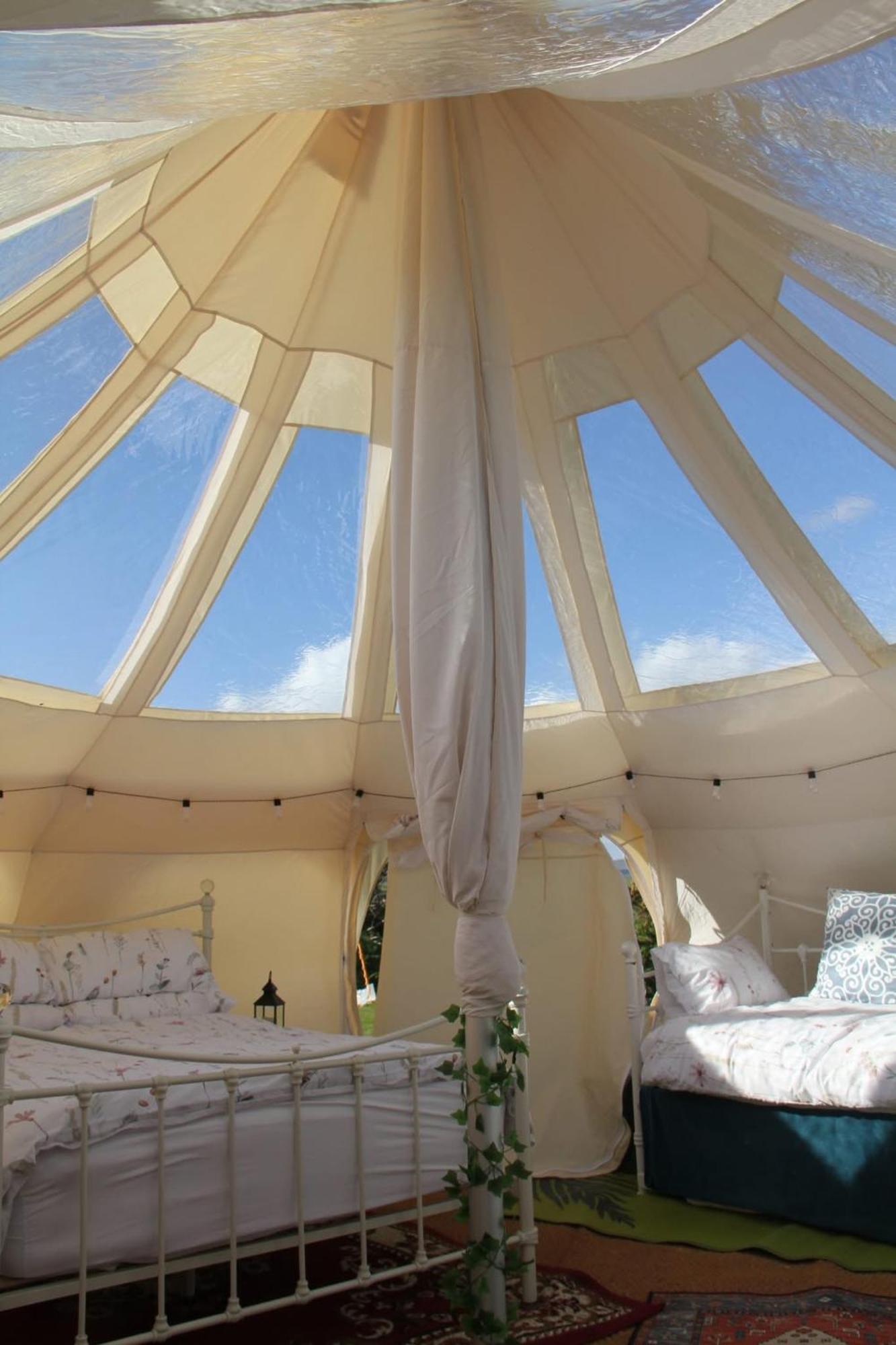 Tal-Y-Fan Farm 6M Stargazer Tent Бридженд Экстерьер фото