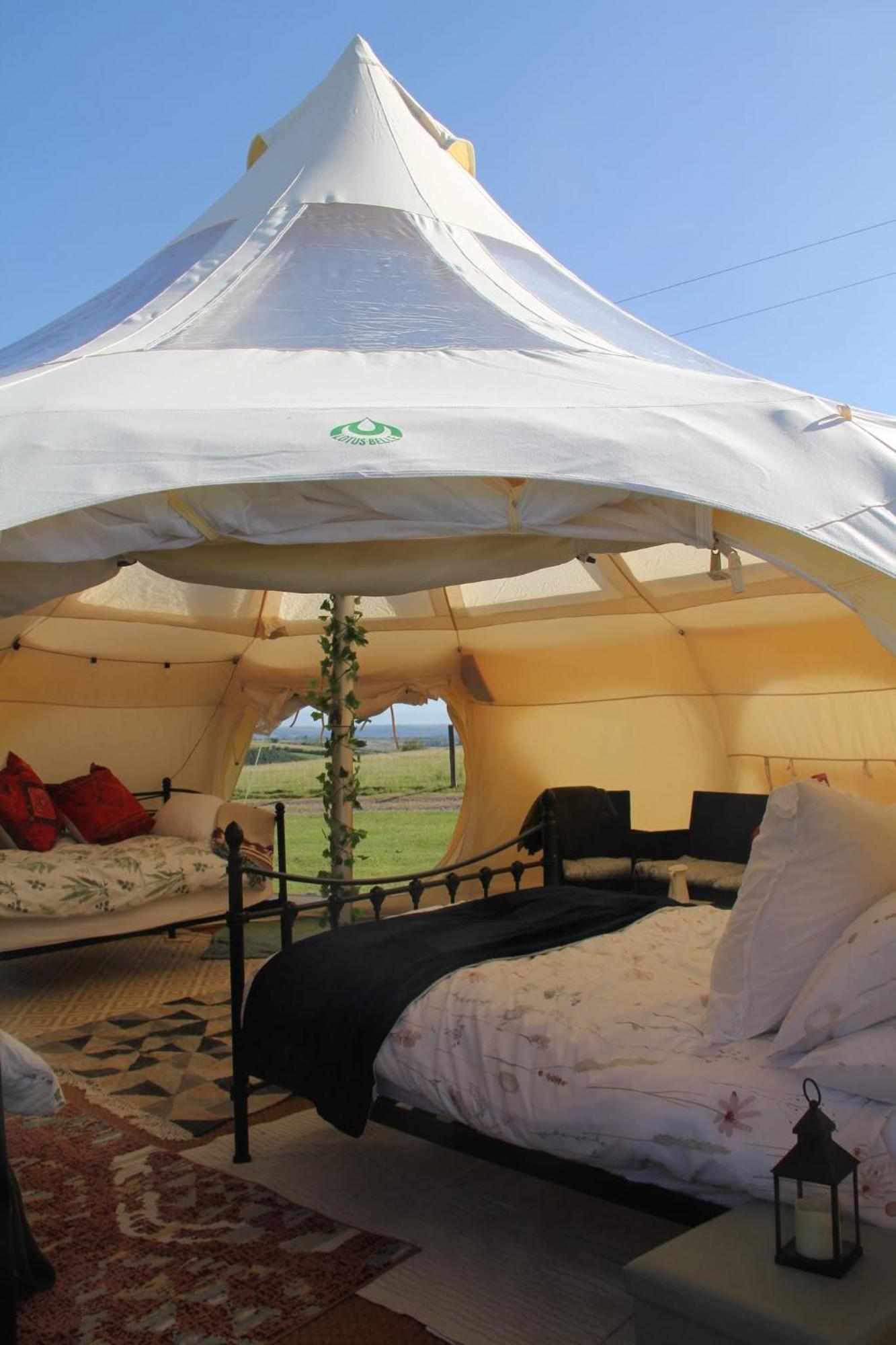 Tal-Y-Fan Farm 6M Stargazer Tent Бридженд Экстерьер фото
