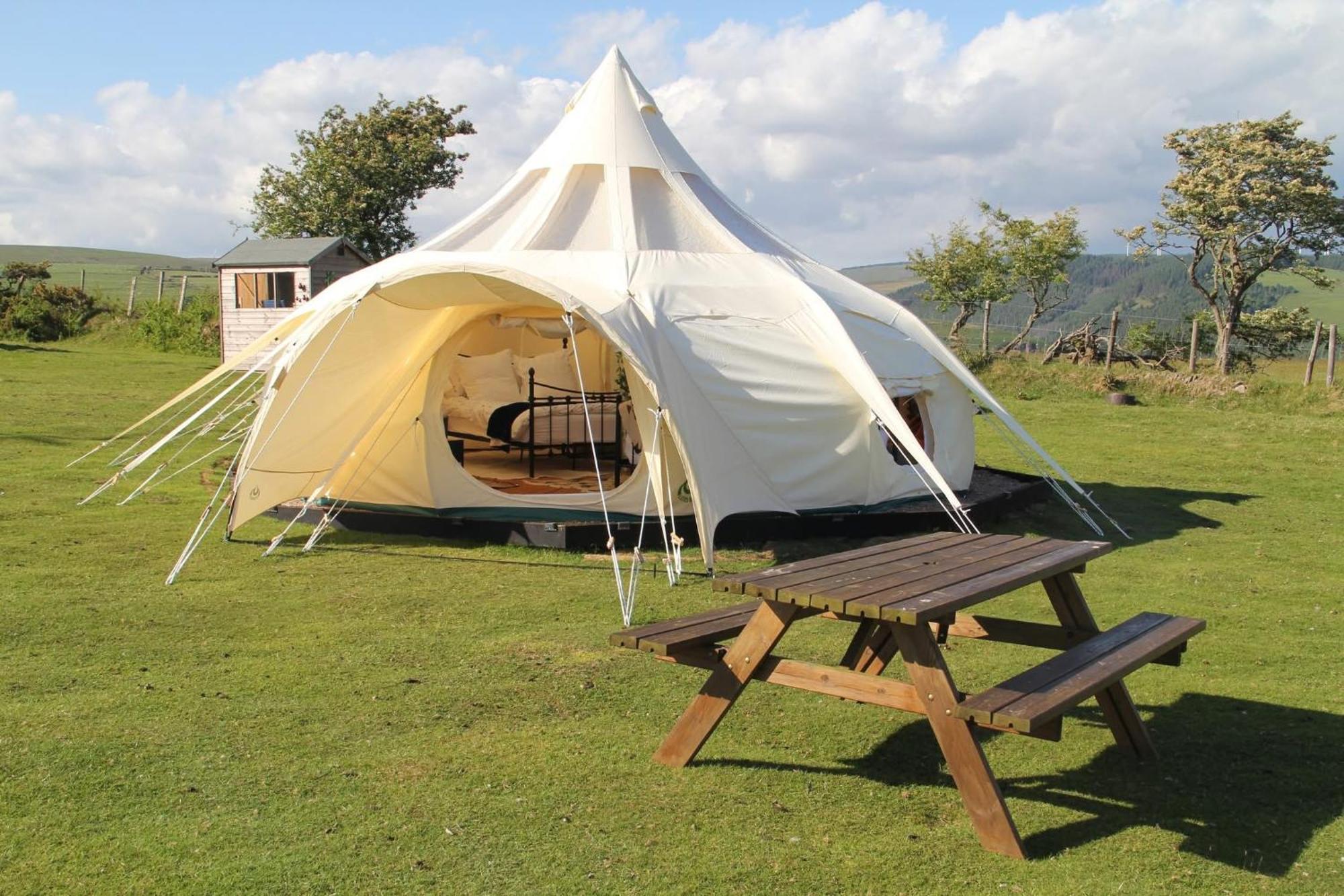 Tal-Y-Fan Farm 6M Stargazer Tent Бридженд Экстерьер фото